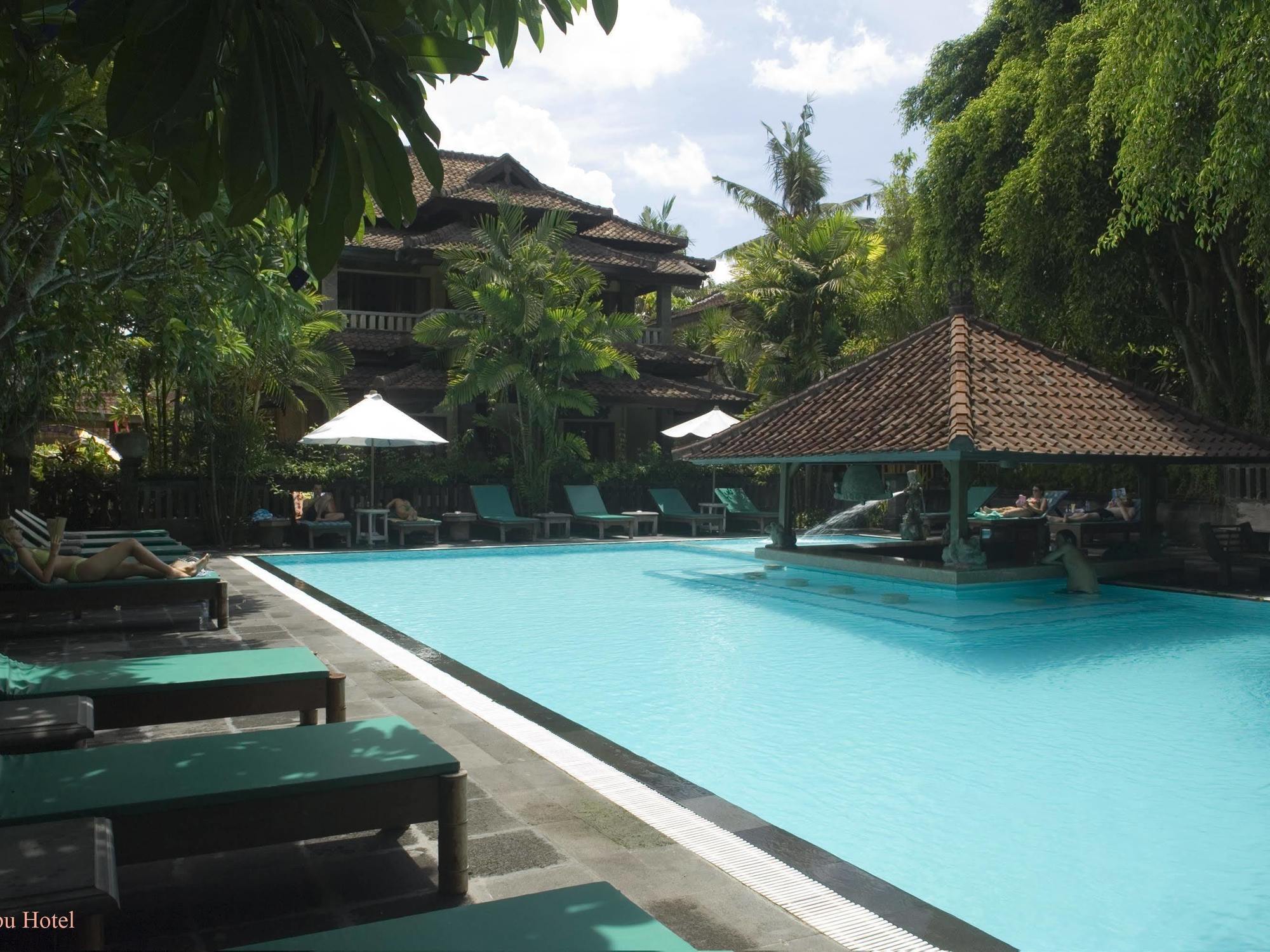 Hotel Puri Bambu Jimbaran Exterior foto